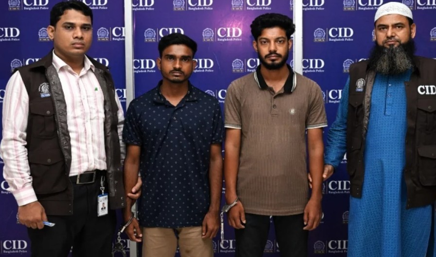 অনলাইন জুয়া সাইটের অ্যাডমিনসহ গ্রেফতার ২